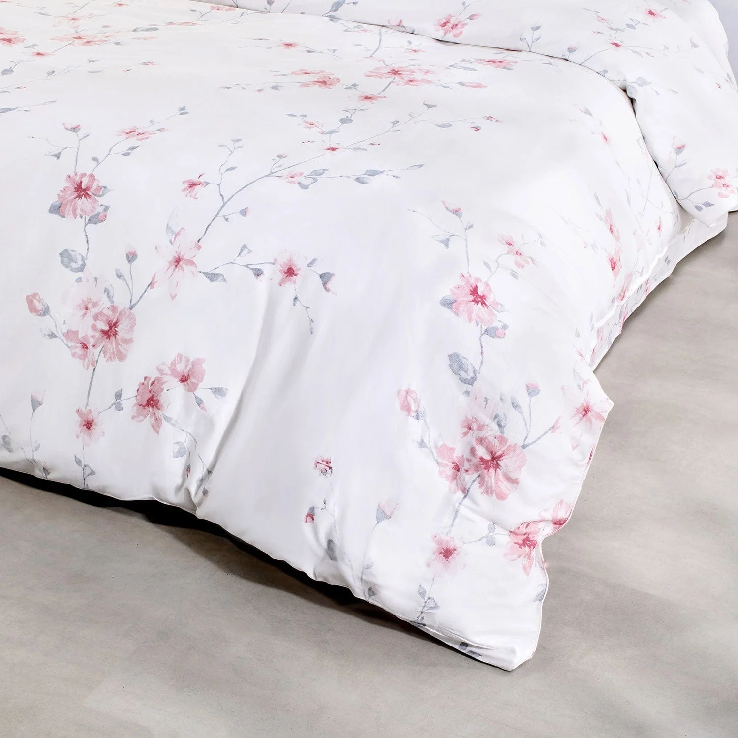 400 Tc 100% Cotton White Prints Bedding Collection - Image 14