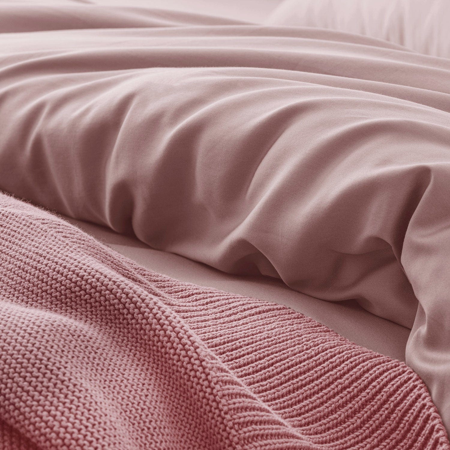 900 Tc Supima Cotton, Seasonless Luxury Bedding - Image 9