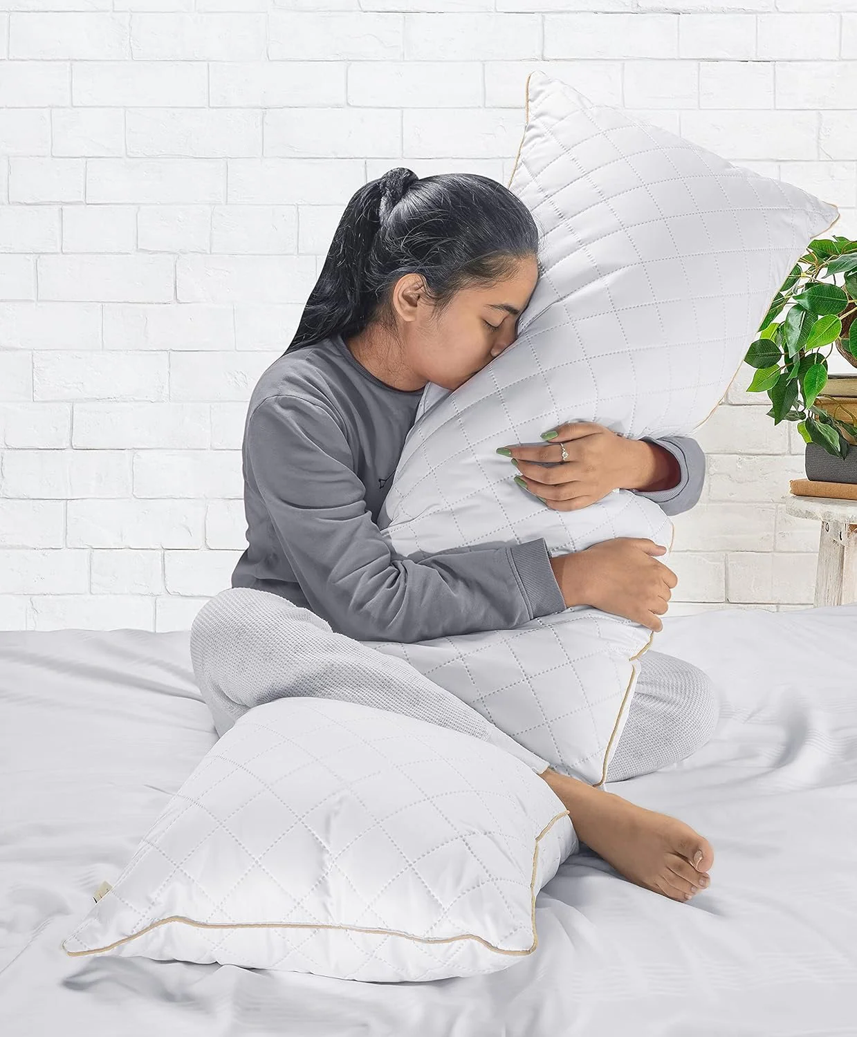 Body Pillow - Image 7