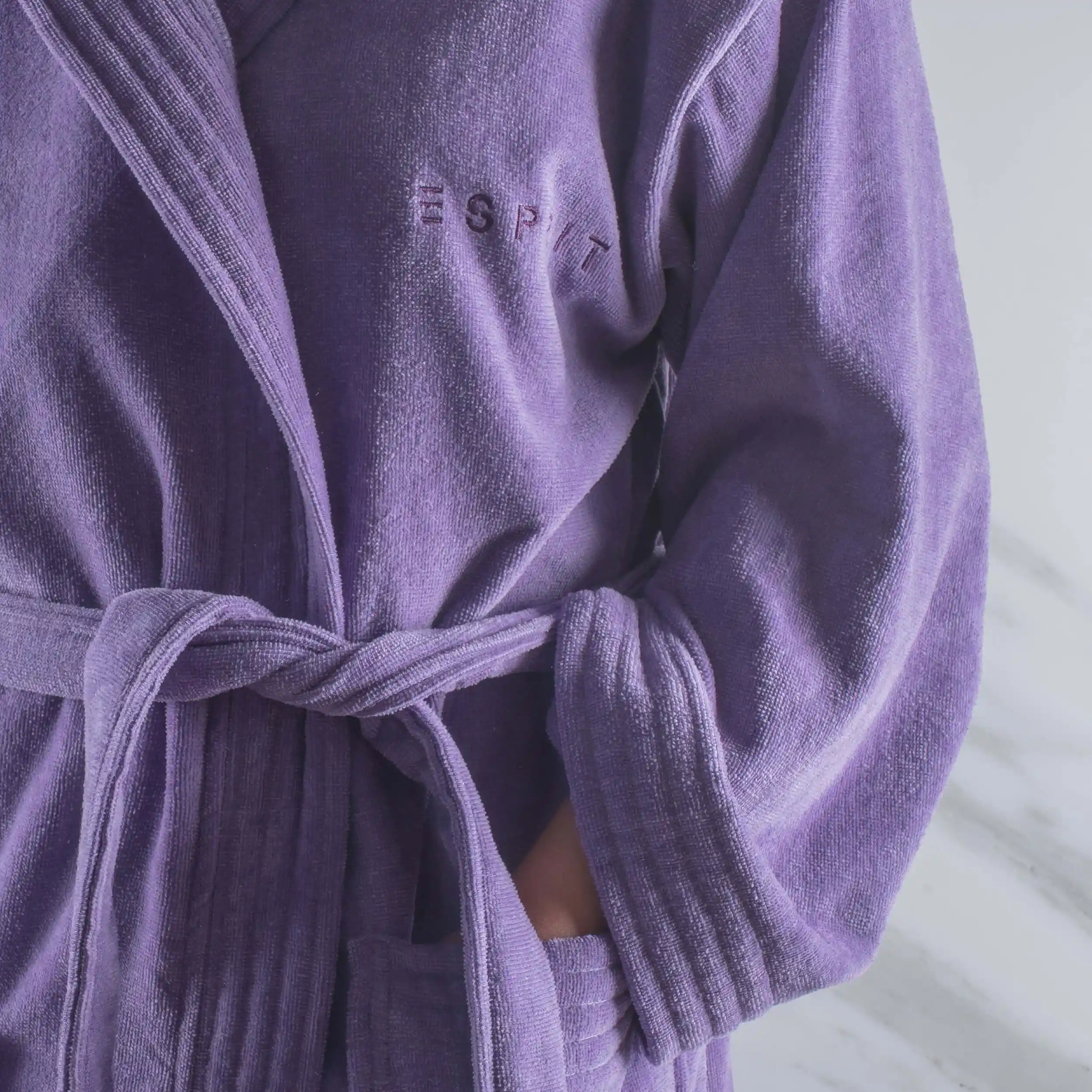 Esprit Bathrobe - Image 10