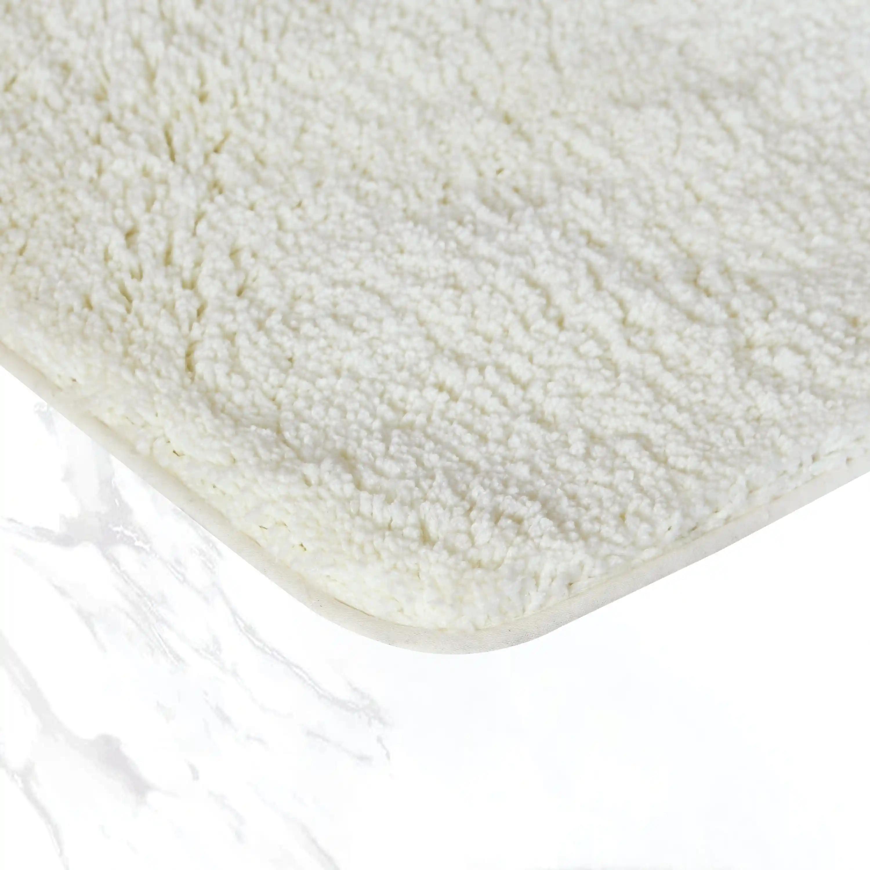 Ultra Soft Microfiber Anti Skid Bathmats - Image 5