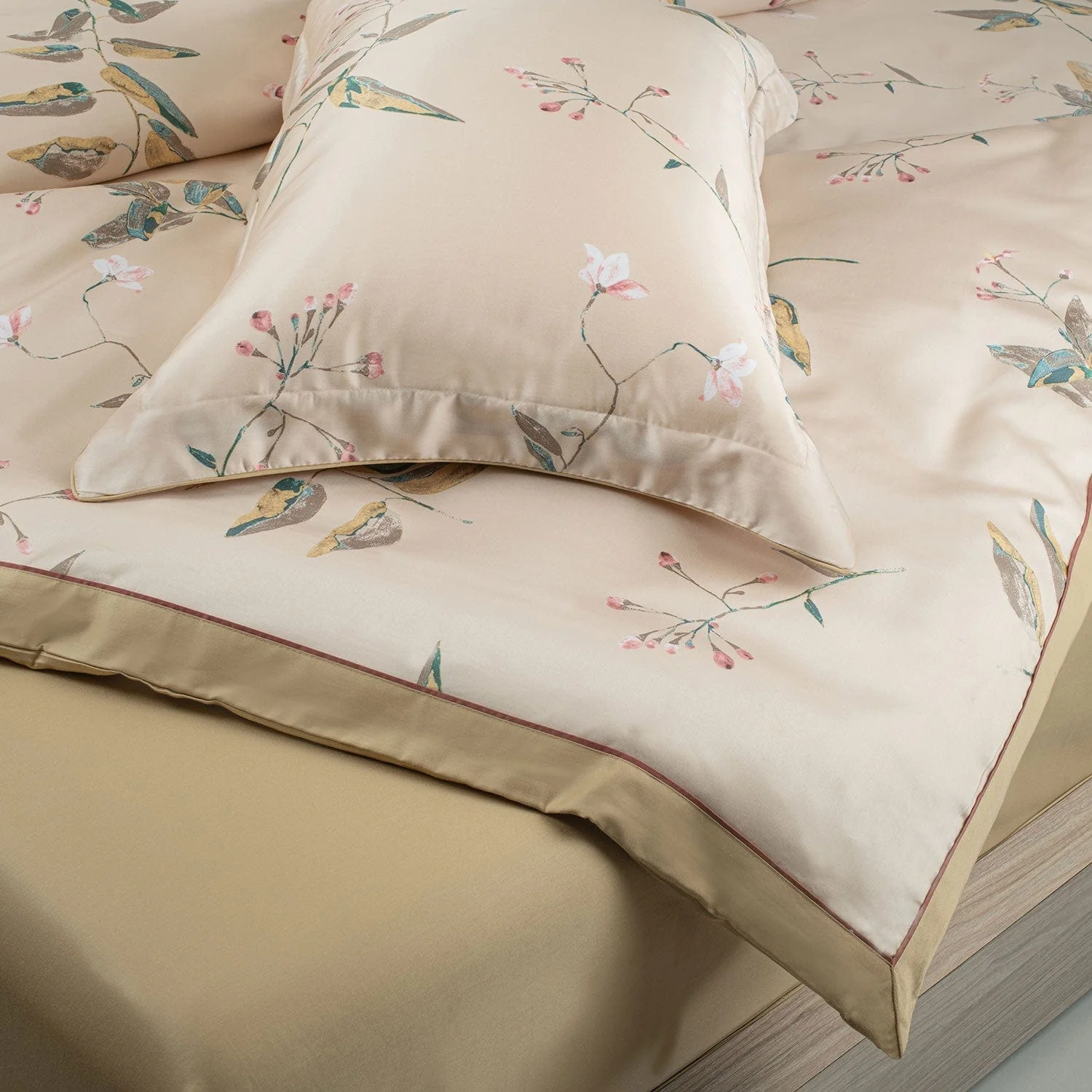 Green House Bamboo Bedding Set - 6 Pcs Set - Image 34