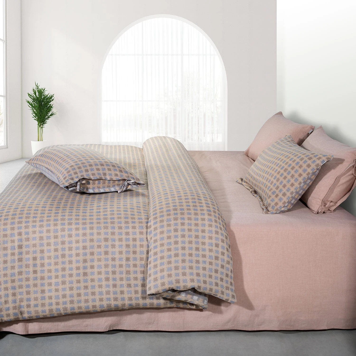 Linen Story - Image 54