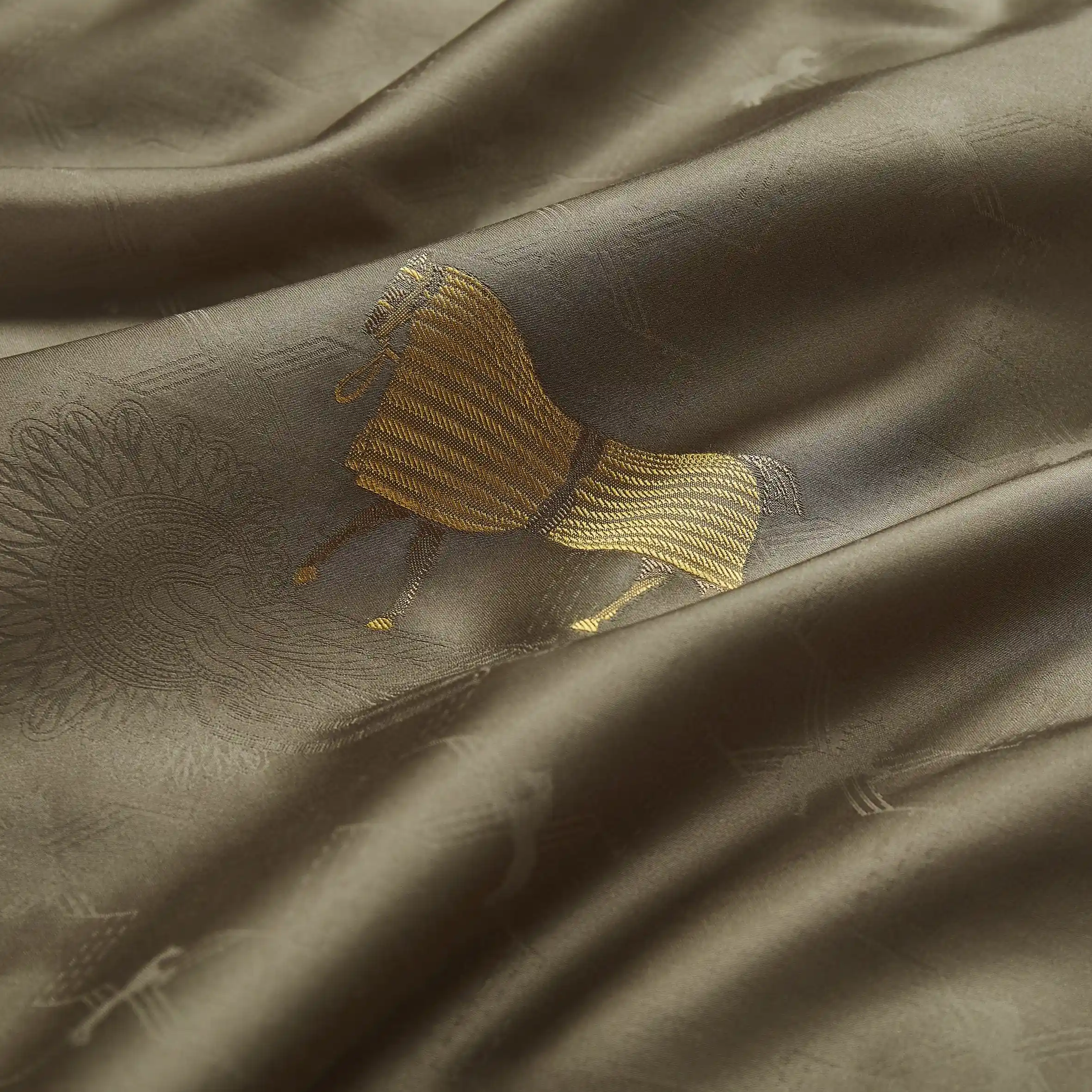 Mansion 5 Pc Set - Image 17