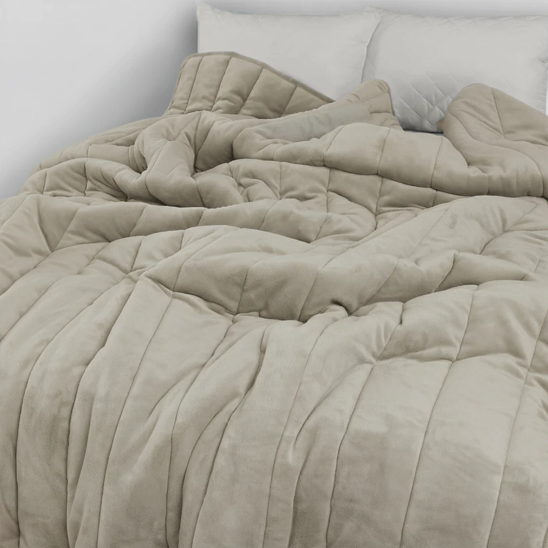 Moonwalker Arctic Polar Fleece Extreme Winter Quilt - 700 GSM - Image 19