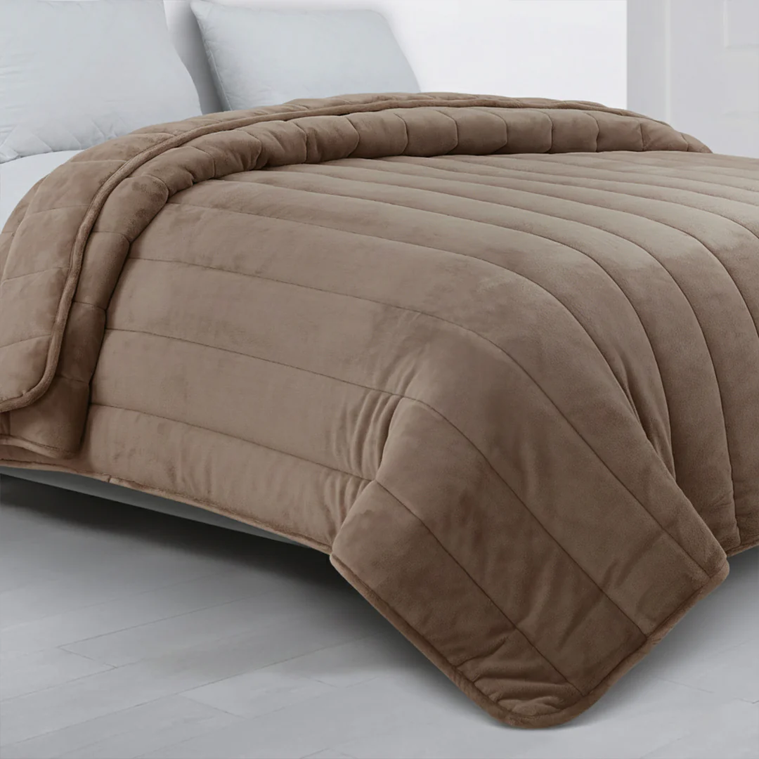 Moonwalker Arctic Polar Fleece Extreme Winter Quilt - 700 GSM - Image 35