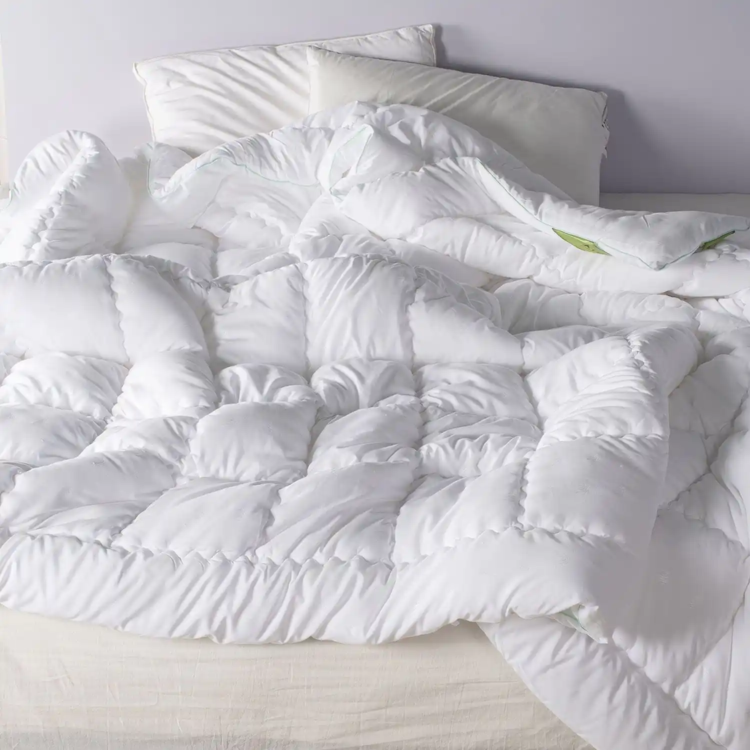 Real Aloevera Gel Coated Premium Ultra Soft All Season Quilt - 250 GSM - Image 7