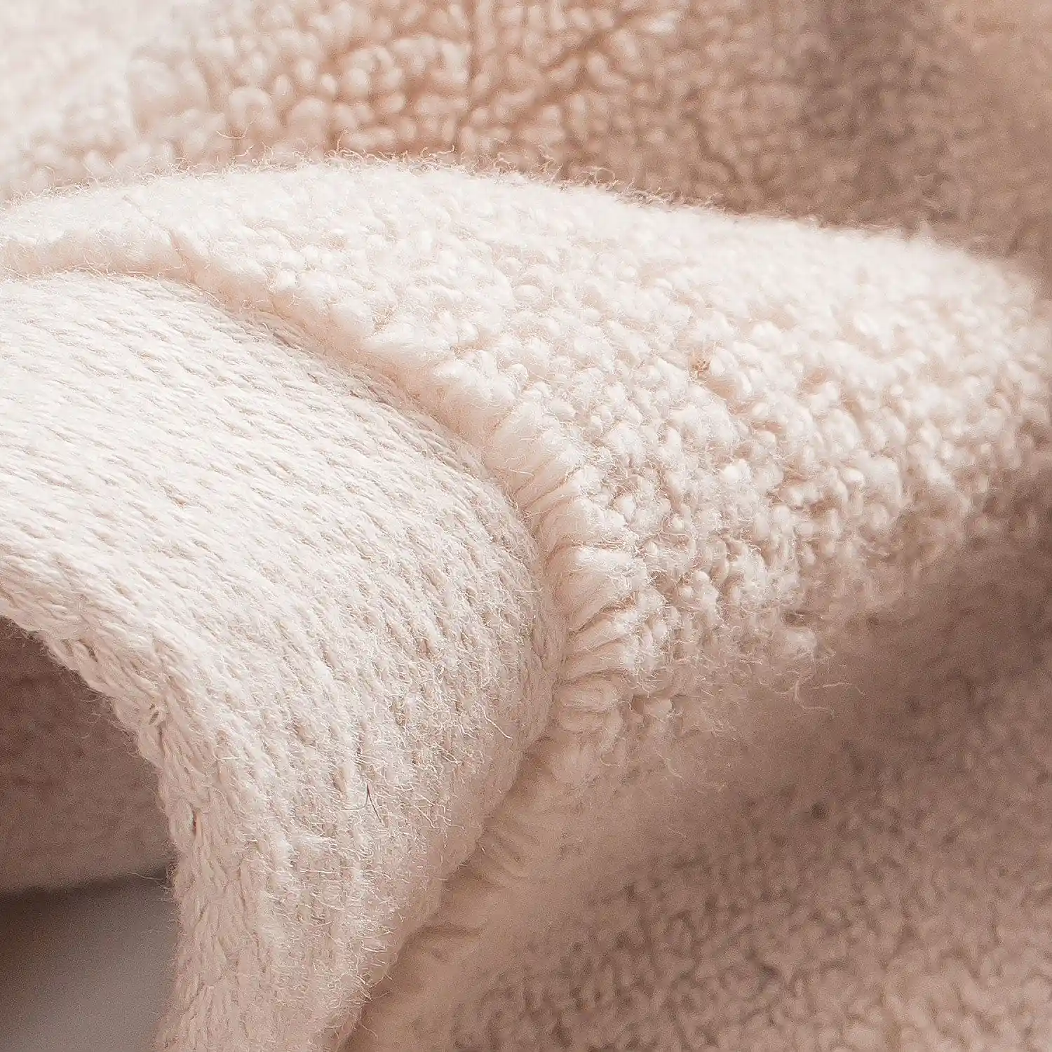 Resort - King Of Towel 3Pc Set - Image 70