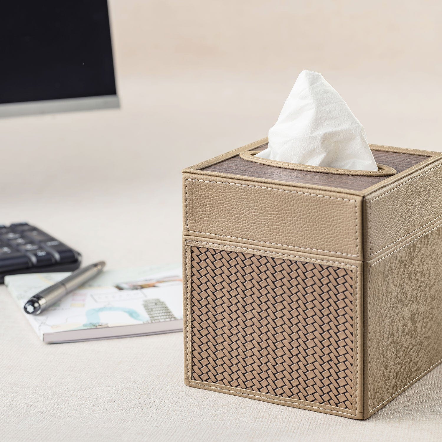 Riggiani Square Tissue Box - Image 27