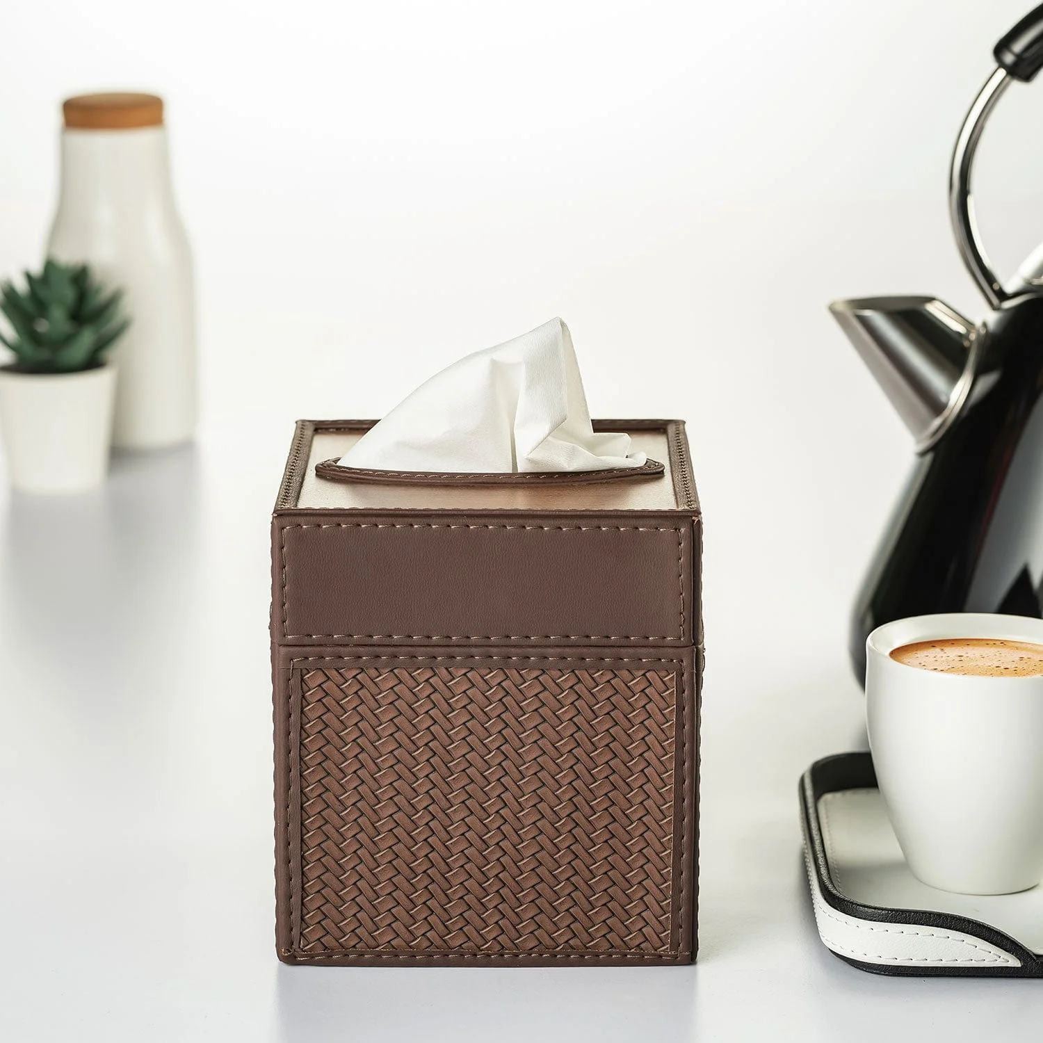 Riggiani Square Tissue Box - Image 8