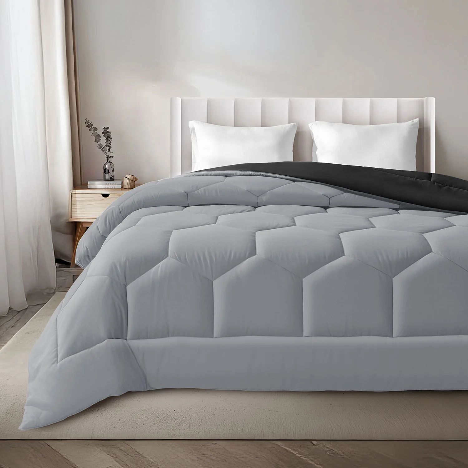 Vibgyor Microfiber Reversible Winter Quilt - 500 GSM - Image 3