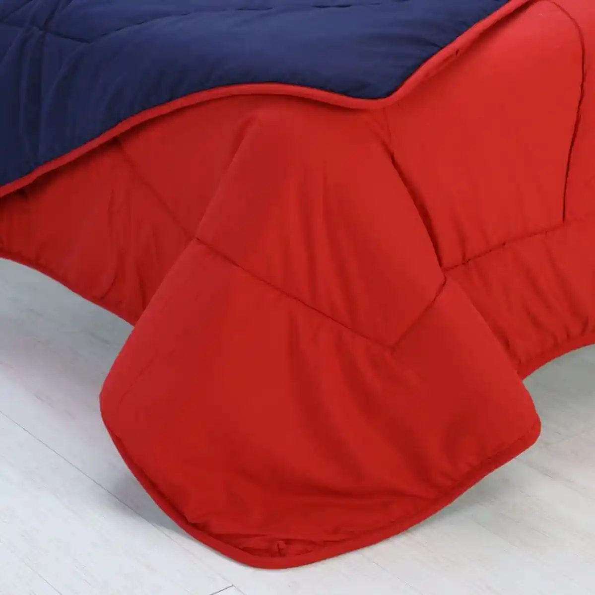 Vibgyor Microfiber Reversible Ac Quilt - 200 GSM - Image 6