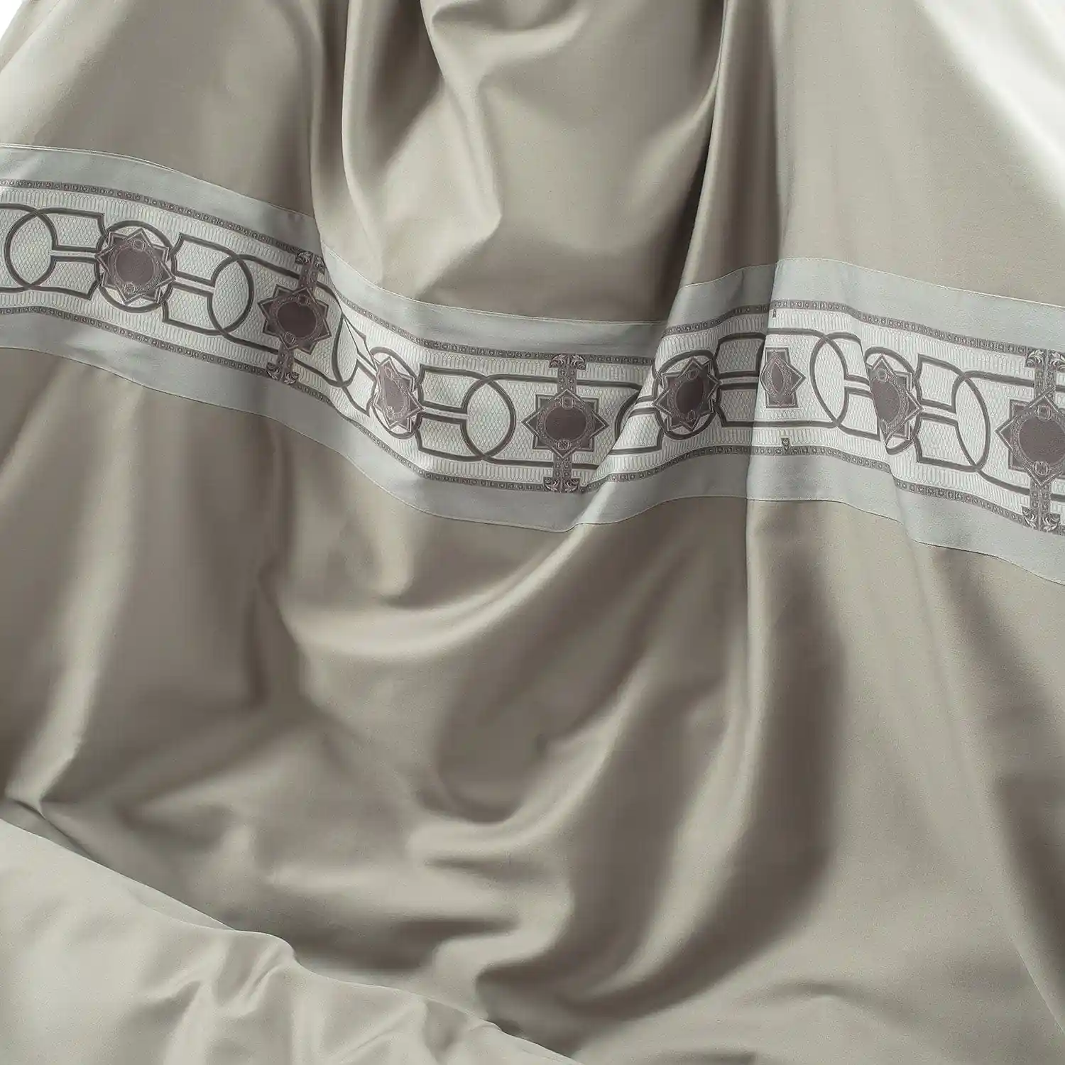 Villa Barcelona 500 Tc Bedding - Image 23