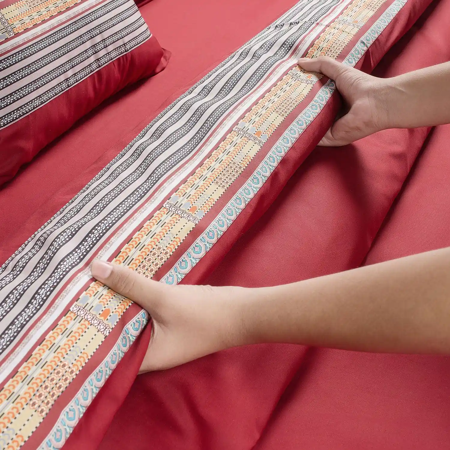 Villa Barcelona 500 Tc Bedding - Image 7