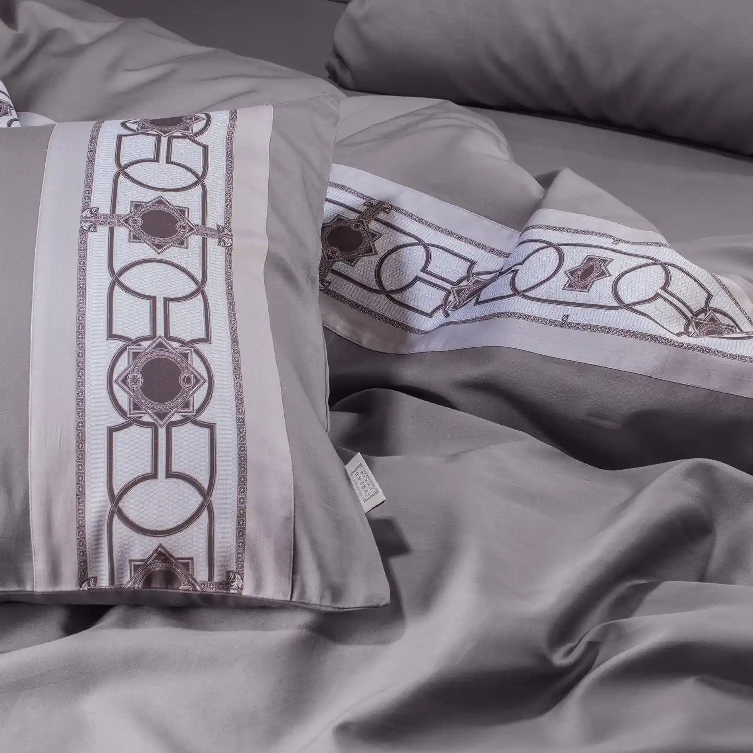 Villa Barcelona 500 Tc Bedding - Image 84