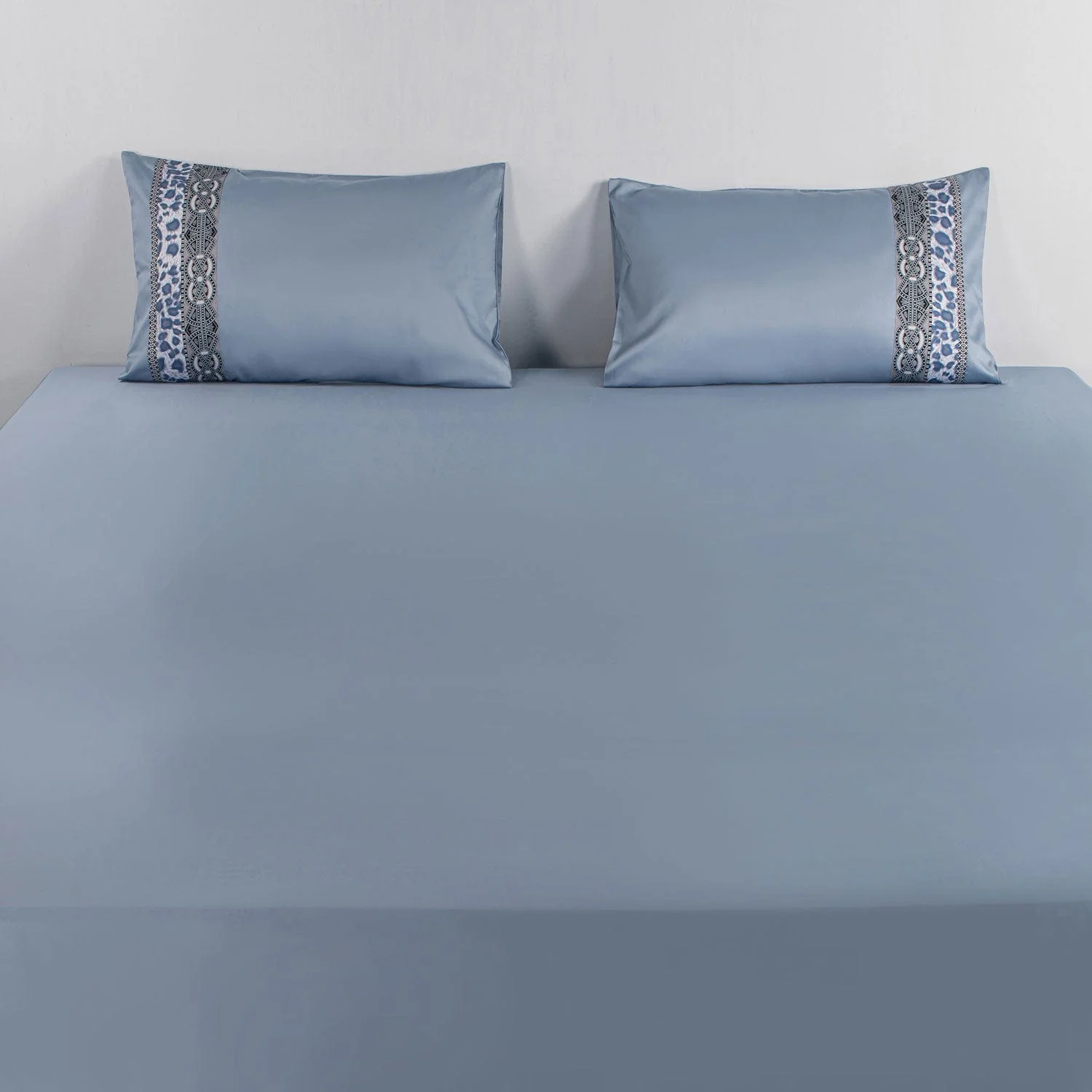 Villa Barcelona 500 Tc Bedsheets - Image 108