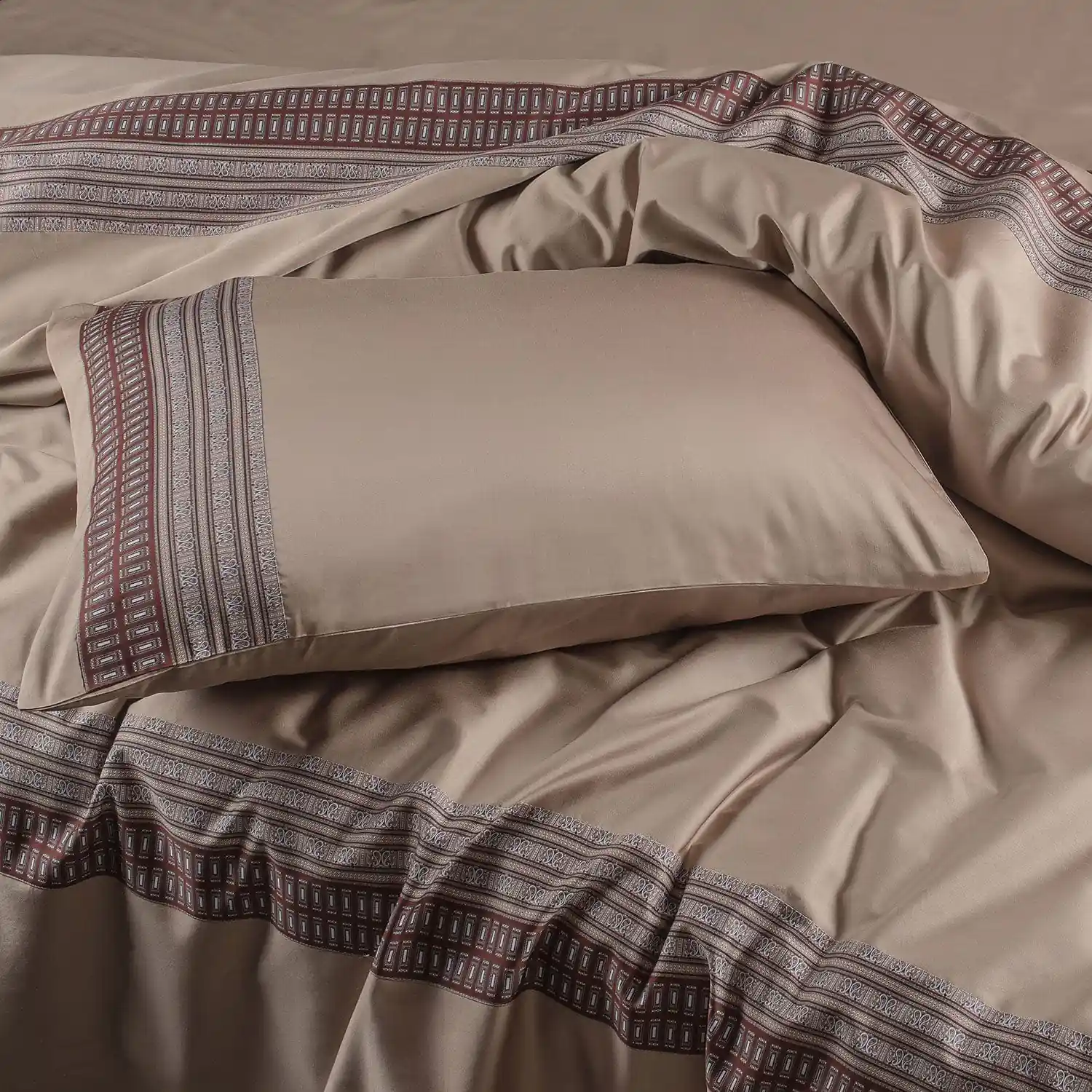 Villa Barcelona 500 Tc Bedsheets - Image 11