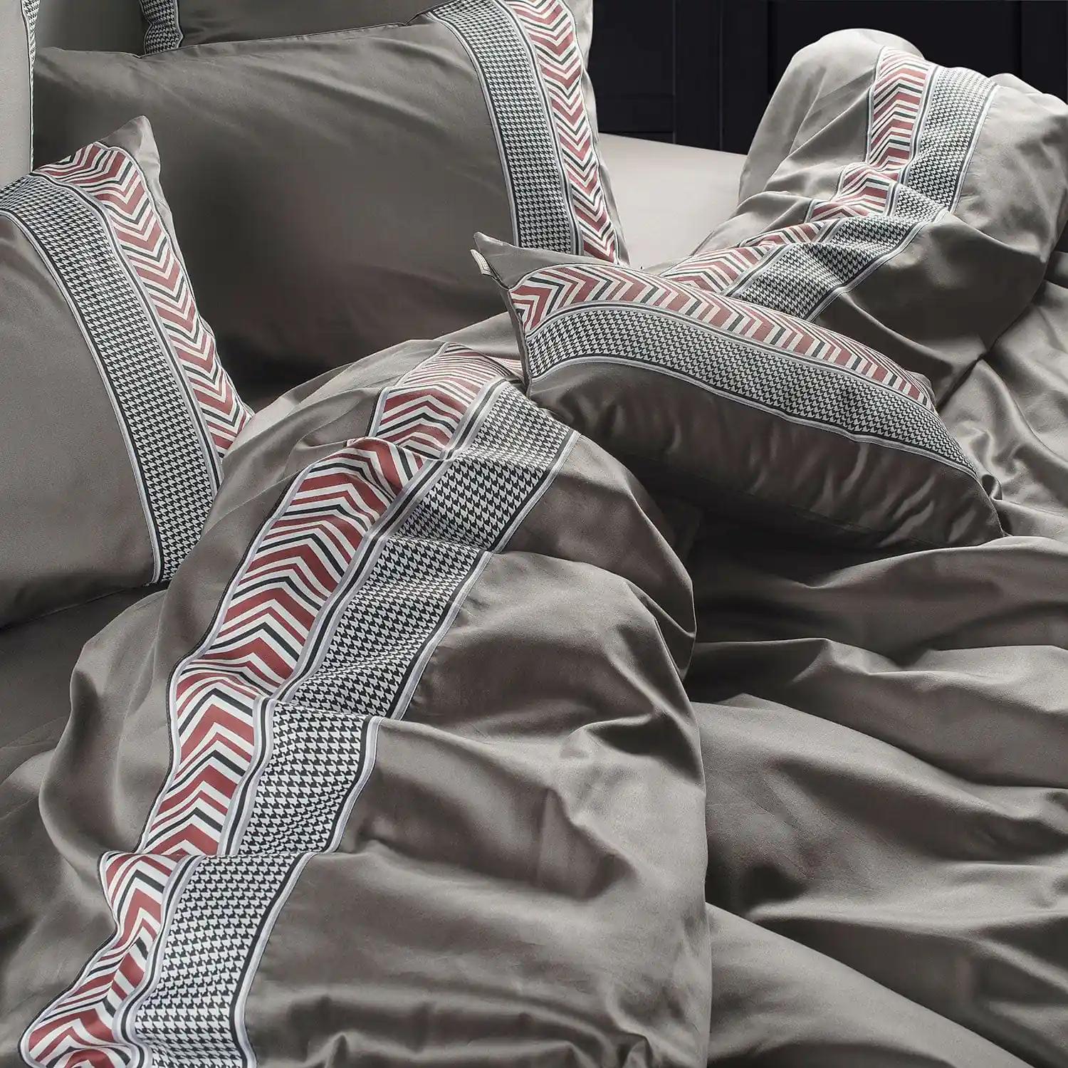 Villa Barcelona 500 Tc Bedsheets - Image 49