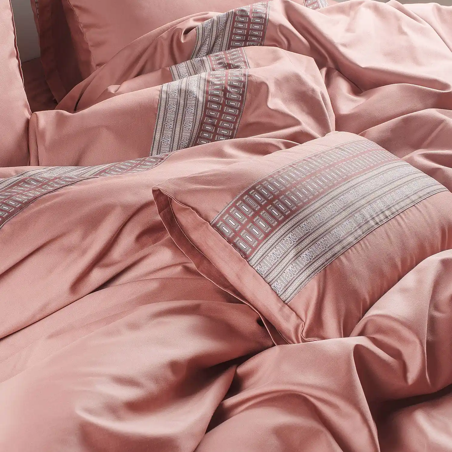 Villa Barcelona 500 Tc Bedsheets - Image 62