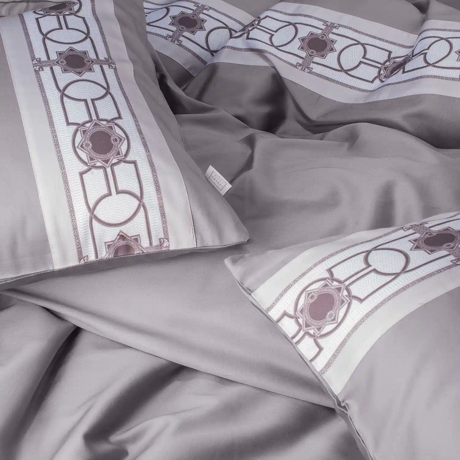 Villa Barcelona 500 Tc Bedsheets - Image 90